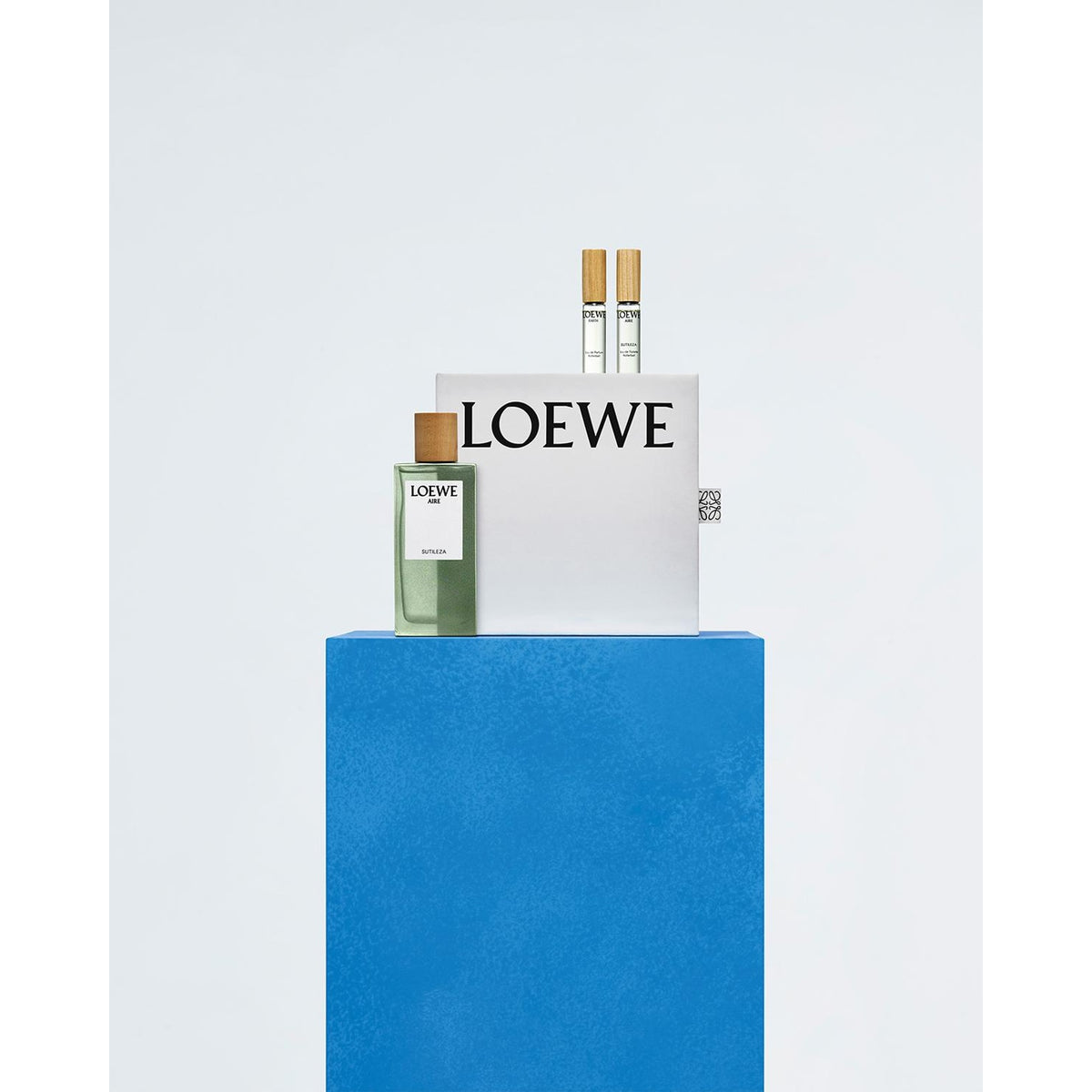 로에베 아이레 수틸레사 오 드 뚜왈렛 100ml · 향수 분위기 · 0c249e0654b1